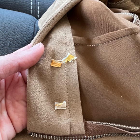 Polyester beige pants - Picture 3 of 6